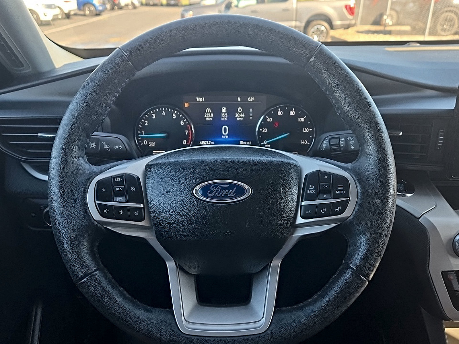Certified 2022 Ford Explorer XLT AWD/4WD image 12