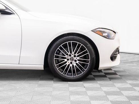 Used 2023 Mercedes-Benz C 300 4MATIC Sedan image 38