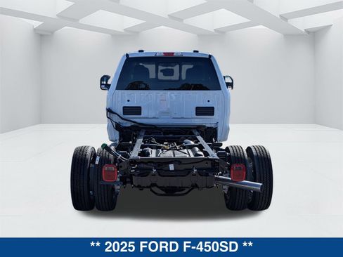 New 2025 Ford F450 XL w/ XL Chrome Package image 6