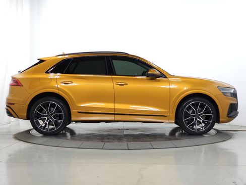 Used 2019 Audi Q8 Prestige w/ Adaptive Chassis Package image 11