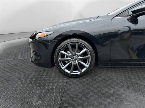 Used 2021 MAZDA MAZDA3 s FWD image 9