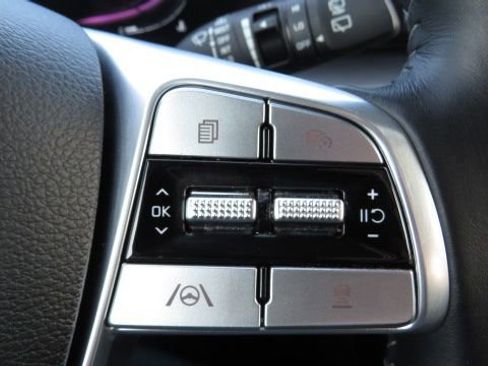 Used 2024 Kia Telluride S w/ S Sunroof Package image 25