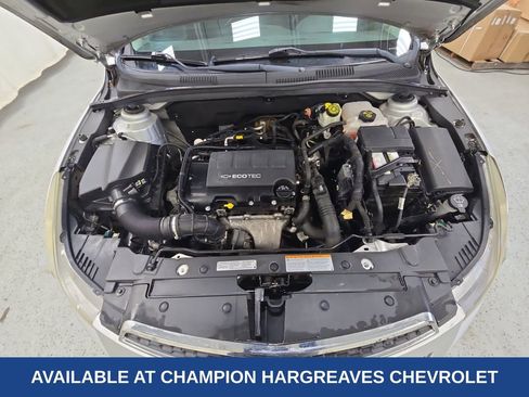 Used 2011 Chevrolet Cruze LT image 39