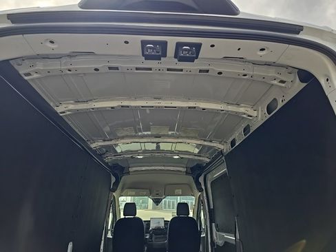 New 2026 Ford Transit 150 148 Medium Roof w/ Load Area Protection Package image 11