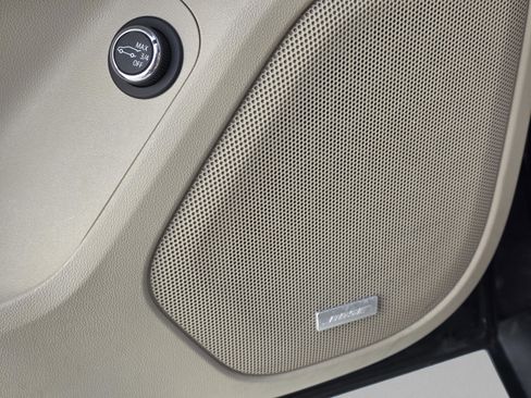 Used 2019 GMC Acadia Denali w/ Technology Package image 10