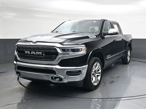 Used 2023 RAM 1500 Limited image 9