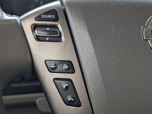 Used 2016 Nissan NV 3500 SL image 15