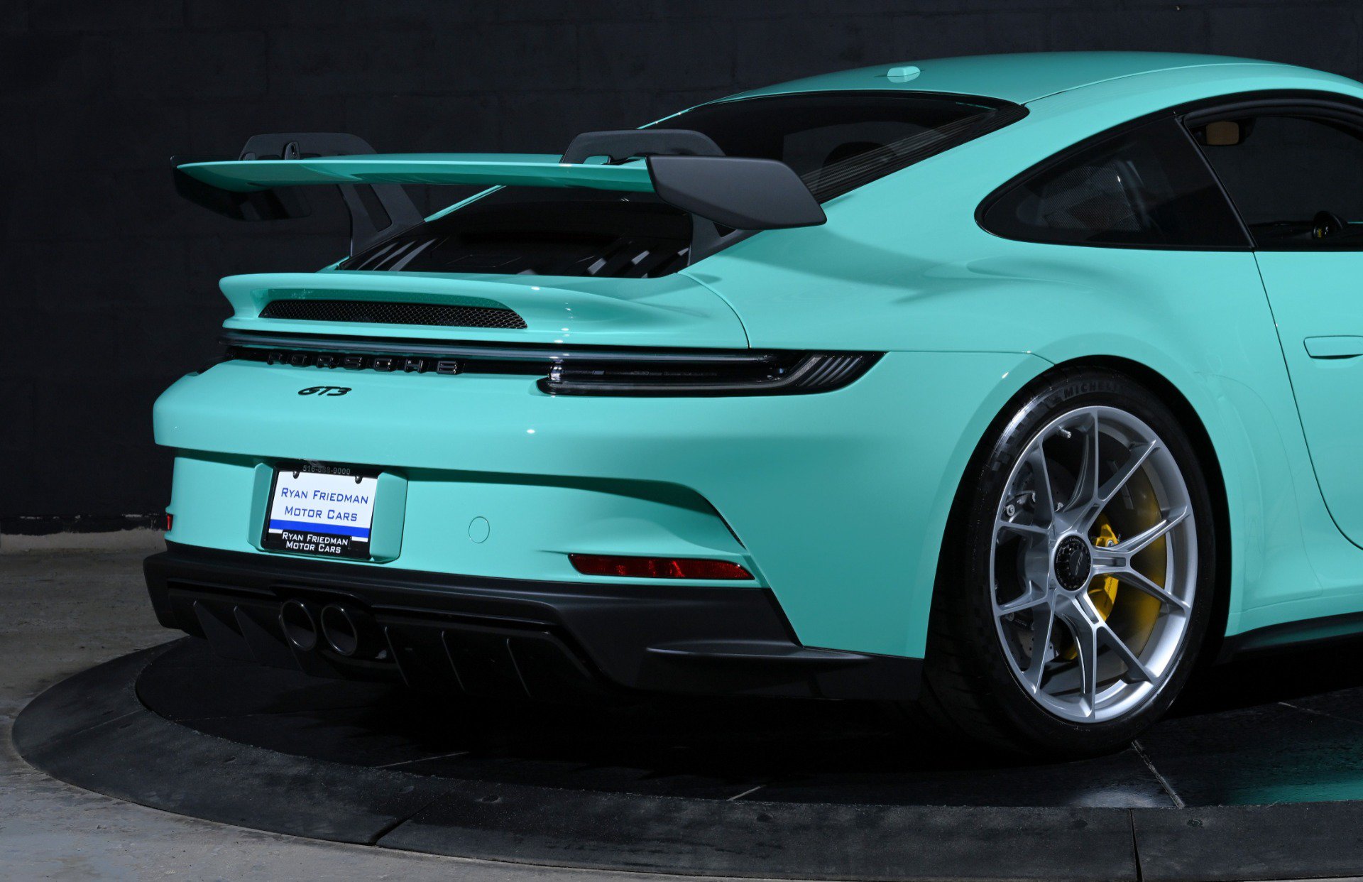 Used 2024 Porsche 911 GT3 RWD image 15