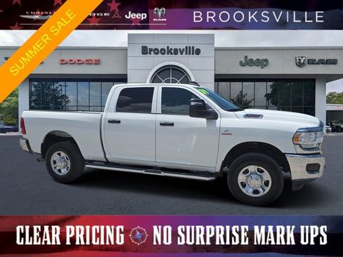 Used 2024 RAM 3500 Tradesman w/ Chrome Appearance Group AWD/4WD image 1