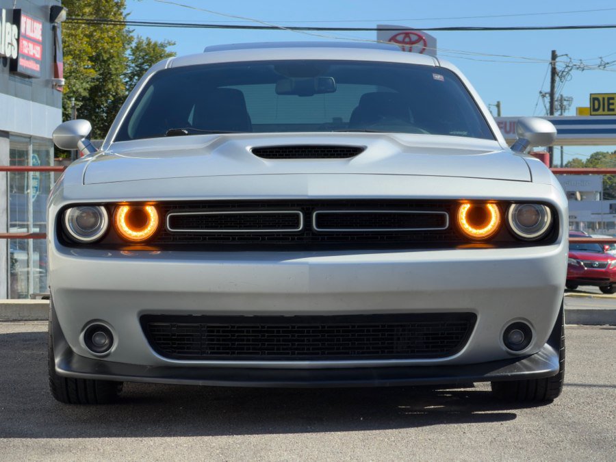 Used 2019 Dodge Challenger R/T w/ Plus Package RWD image 2