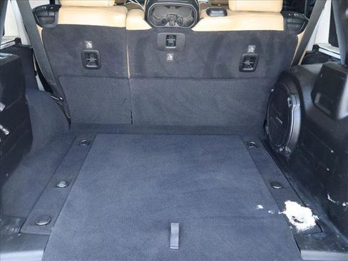 Used 2018 Jeep Wrangler Unlimited Rubicon AWD/4WD image 5