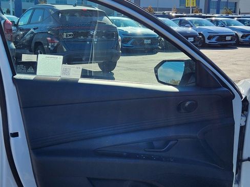 New 2025 Hyundai Elantra Sport image 10