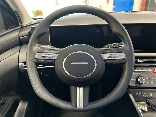 Used 2026 Hyundai Tucson SE AWD/4WD image 14