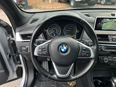 Used 2017 BMW X1 xDrive28i image 19