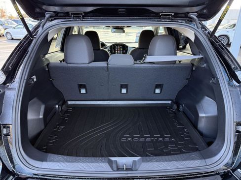 Certified 2025 Subaru Crosstrek 2.0i Premium image 28