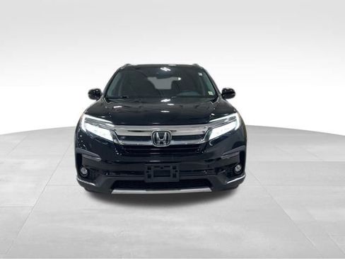Used 2019 Honda Pilot Touring image 11