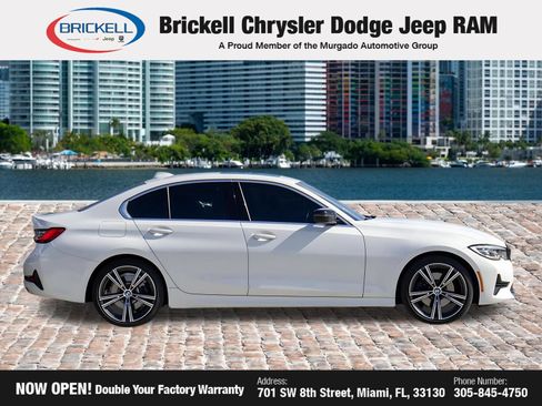 Used 2021 BMW 330i Sedan w/ Convenience Package RWD image 11