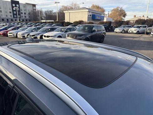 Used 2020 Volvo XC40 T5 Inscription w/ Protection Package Premier image 25