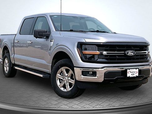Used 2024 Ford F150 XLT w/ FX4 Off-Road Package AWD/4WD image 13