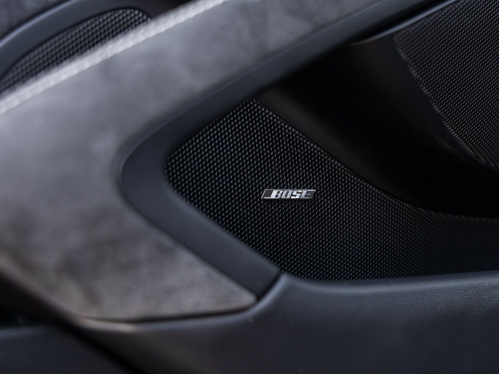Certified 2020 Porsche 718 Cayman GT4 RWD image 29
