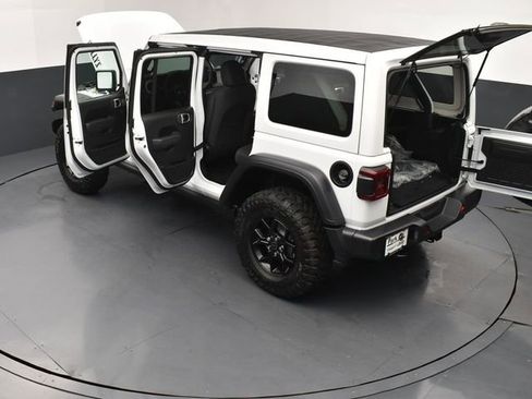 Used 2025 Jeep Wrangler Unlimited Sport AWD/4WD image 28