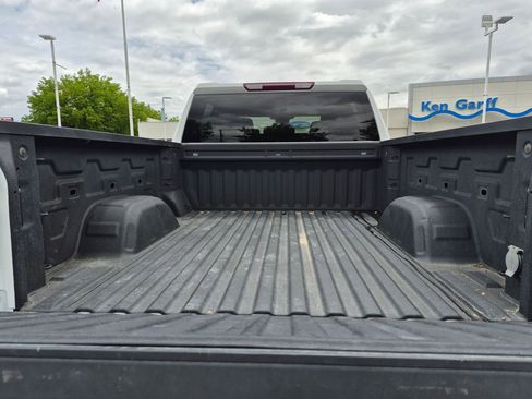 Used 2023 Chevrolet Silverado 1500 LT w/ Work Truck Package AWD/4WD image 29