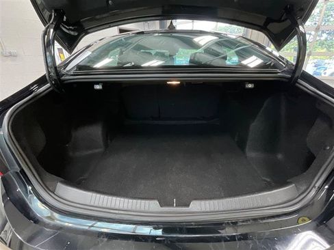 Used 2023 Chevrolet Malibu LT FWD image 25