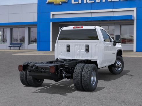 New 2026 Chevrolet Silverado 3500 W/T w/ WT Convenience Package AWD/4WD image 4