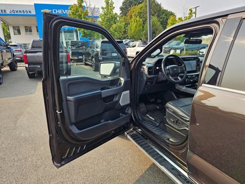 Used 2024 Ford F150 Lariat w/ Equipment Group 502A High AWD/4WD image 21