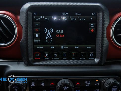 Used 2021 Jeep Gladiator Rubicon image 17
