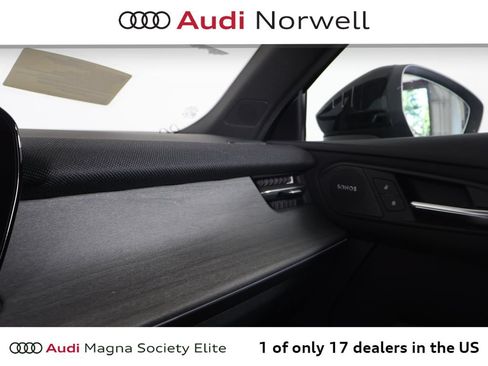 New 2026 Audi Q3 quattro 2.0T AWD/4WD image 5