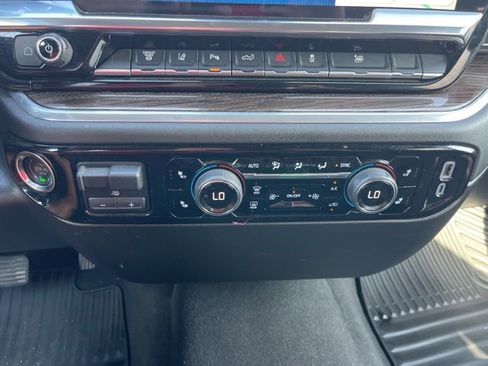 Used 2025 Chevrolet Silverado 2500 LT w/ Safety Package AWD/4WD image 27