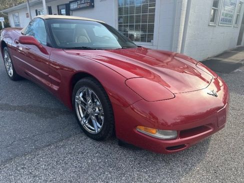 Used 1998 Chevrolet Corvette Convertible w/ Performance Handling Pkg image 7