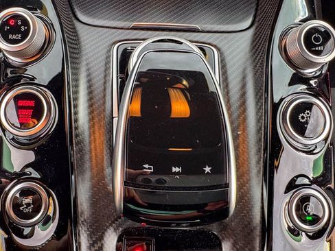 Used 2019 Mercedes-Benz AMG GT R image 34
