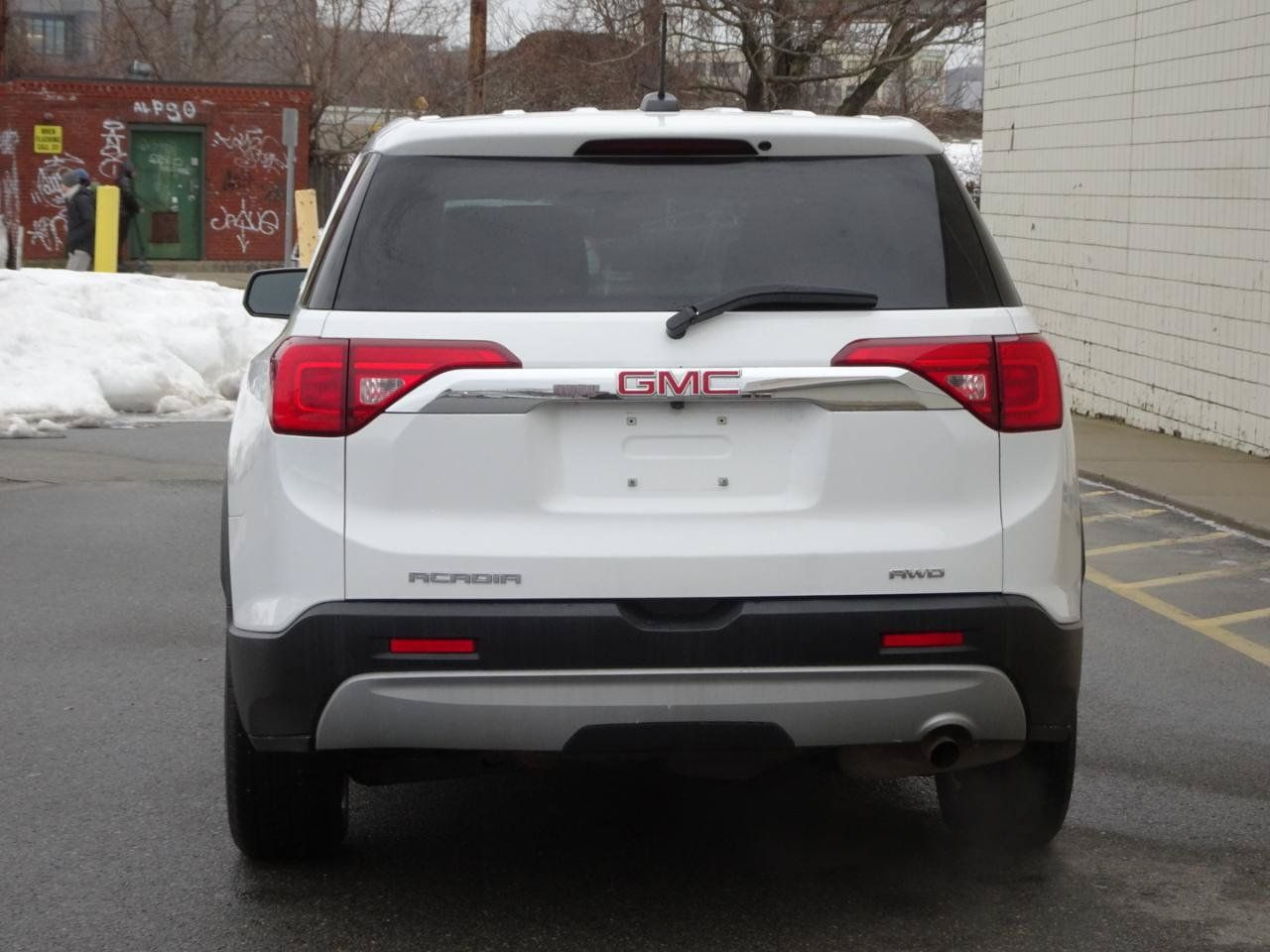 Used 2019 GMC Acadia SLE AWD/4WD image 6