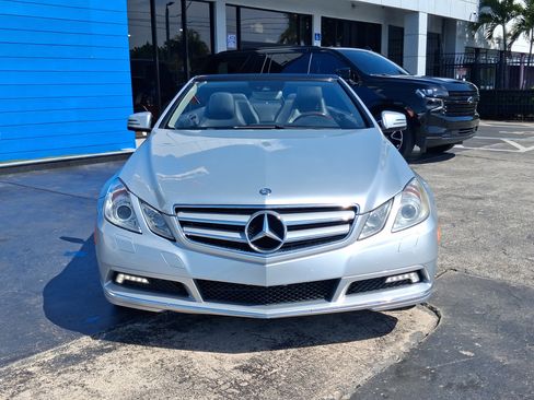 Used 2011 Mercedes-Benz E 350 Cabriolet image 3