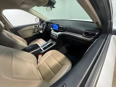 Used 2023 Ford Explorer XLT w/ Equipment Group 202A image 61