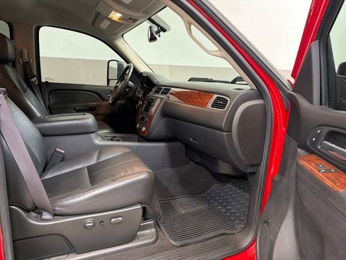 Used 2010 Chevrolet Silverado 2500 LTZ w/ Convenience Package image 52