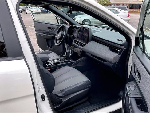 Certified 2026 Subaru Outback Premium AWD/4WD image 7