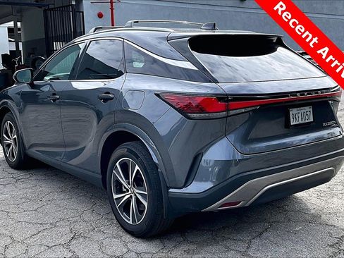 Used 2024 Lexus RX 350h w/ Convenience Package image 6