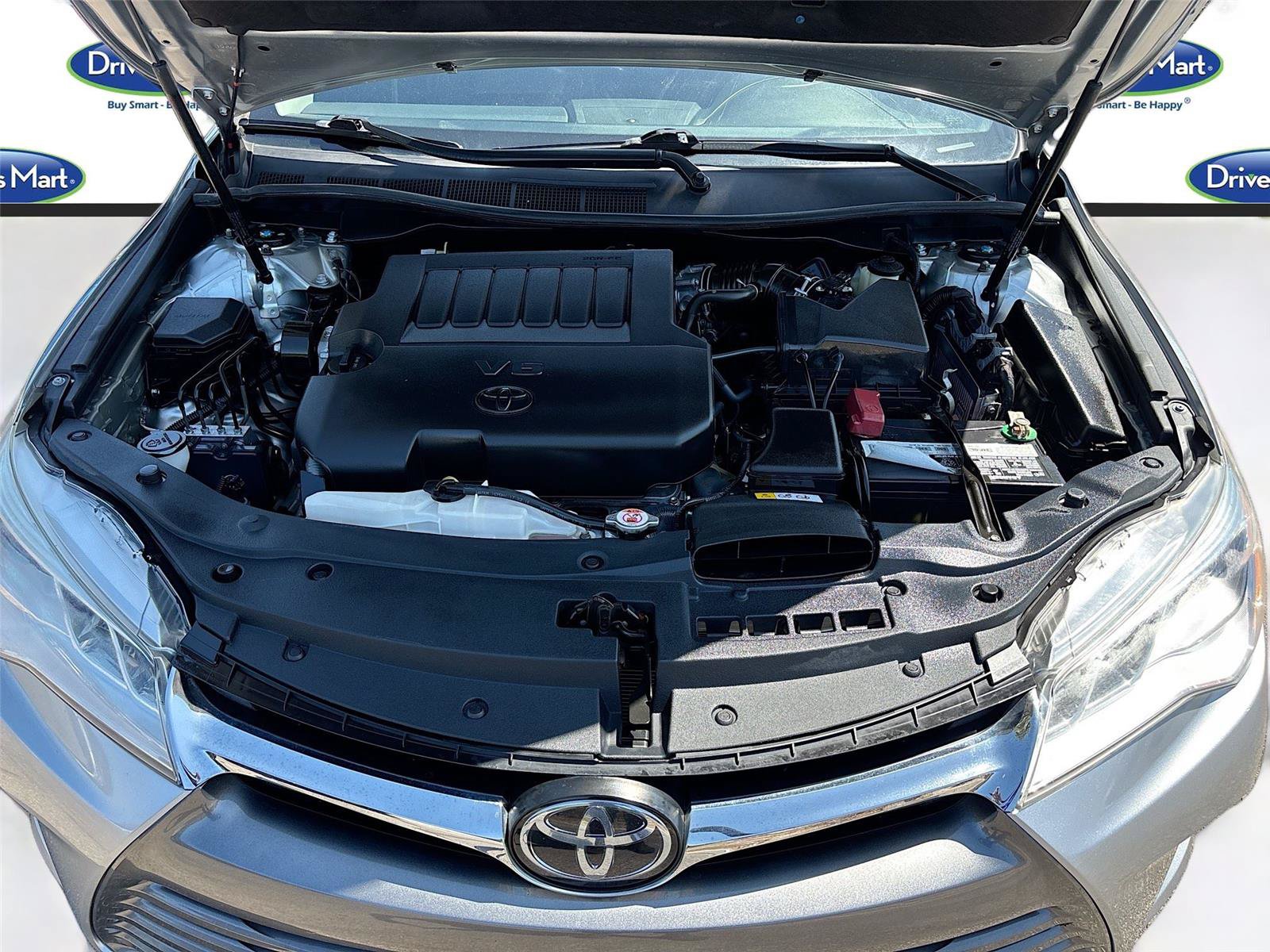 Used 2017 Toyota Camry XLE w/ Advanced Technology Package FWD image 30
