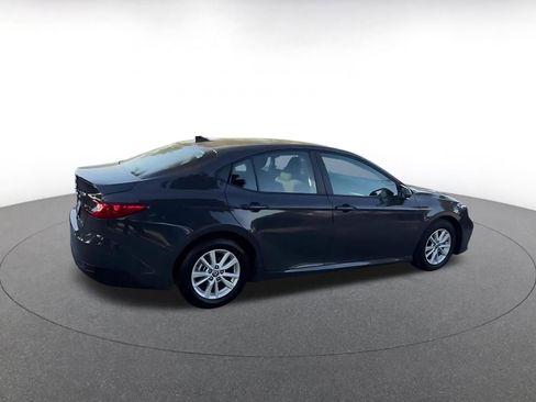 Used 2025 Toyota Camry LE image 15