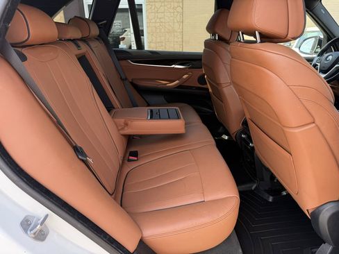 Used 2018 BMW X5 xDrive40e AWD/4WD image 23
