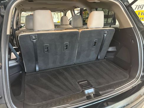 Used 2017 Honda Pilot EX-L image 39