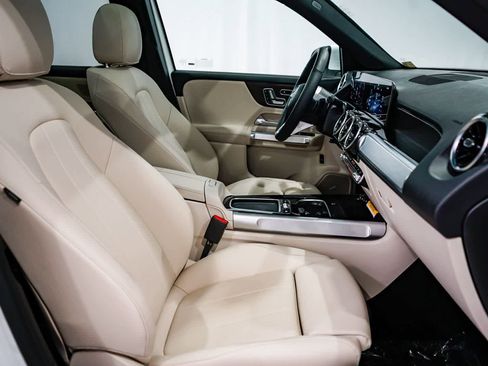 Certified 2026 Mercedes-Benz GLB 250 image 16