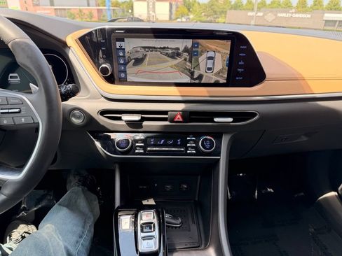 Used 2020 Hyundai Sonata Limited w/ Cargo Package FWD image 4