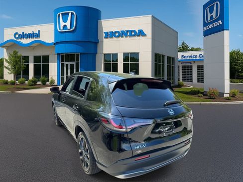 Used 2025 Honda HR-V Sport image 4