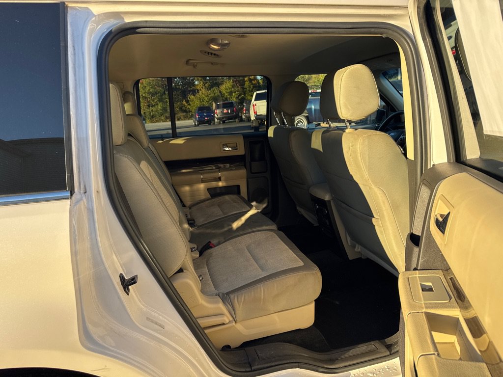 Used 2018 Ford Flex SEL AWD/4WD image 14