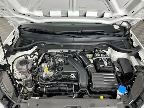 Used 2022 Volkswagen Taos SE AWD/4WD image 30