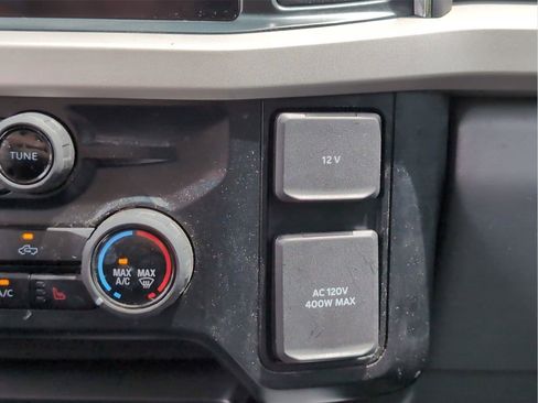Used 2023 Ford F250 XLT w/ XLT Premium Package AWD/4WD image 21